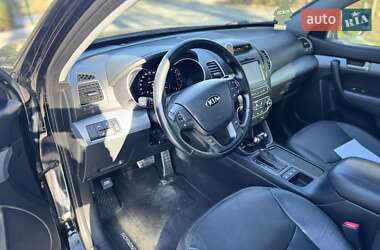 Внедорожник / Кроссовер Kia Sorento 2014 в 