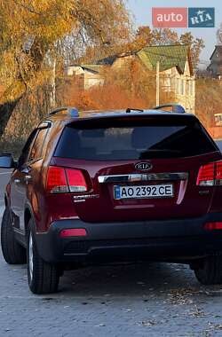 Внедорожник / Кроссовер Kia Sorento 2010 в 