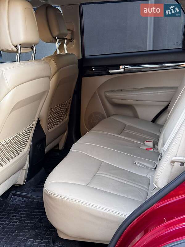 Внедорожник / Кроссовер Kia Sorento 2010 в Грушево