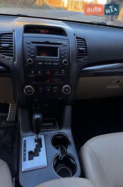 Внедорожник / Кроссовер Kia Sorento 2010 в 