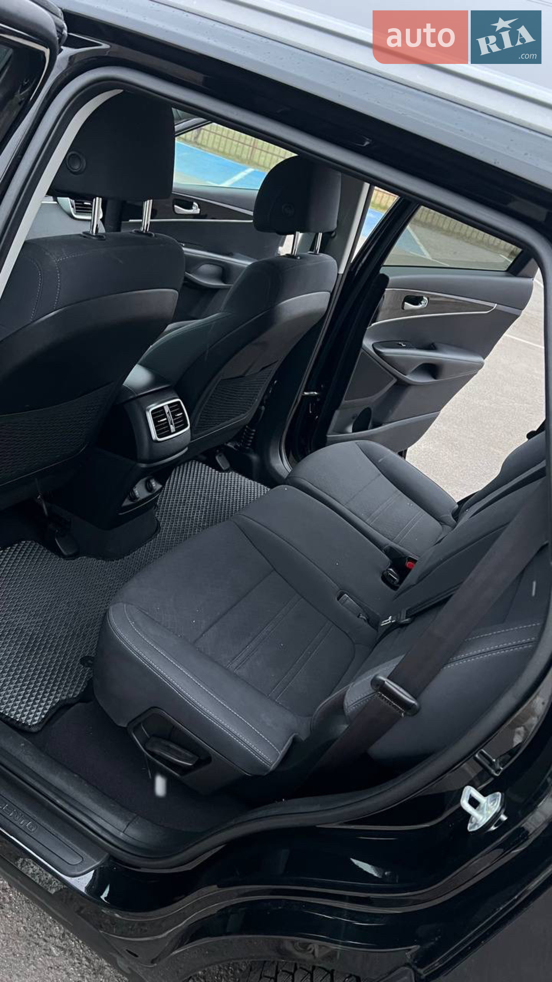 2016 Kia Sorento - мініатюра 18