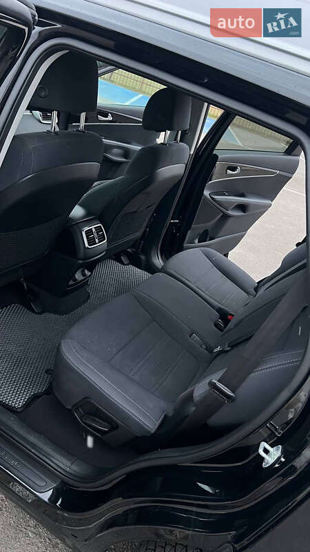 Позашляховик / Кросовер Kia Sorento 2016 в Луцьку
