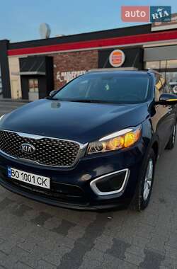 Позашляховик / Кросовер Kia Sorento 2016 в Києві