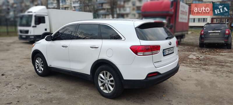 Внедорожник / Кроссовер Kia Sorento 2015 в Киеве