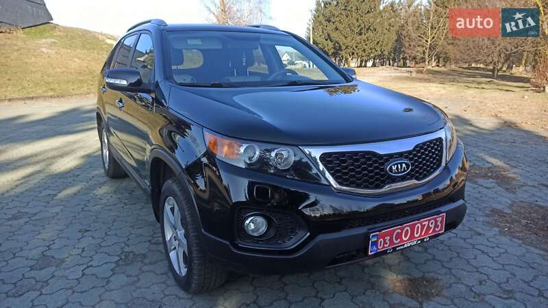 Внедорожник / Кроссовер Kia Sorento 2010 в 