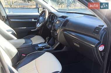 Внедорожник / Кроссовер Kia Sorento 2010 в 