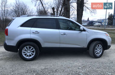 Внедорожник / Кроссовер Kia Sorento 2012 в Стрые