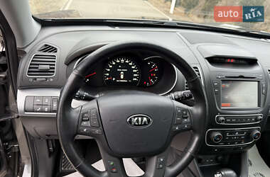 Позашляховик / Кросовер Kia Sorento 2014 в Луцьку