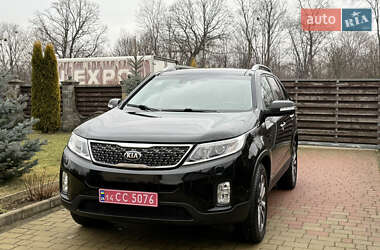 Внедорожник / Кроссовер Kia Sorento 2015 в Стрые