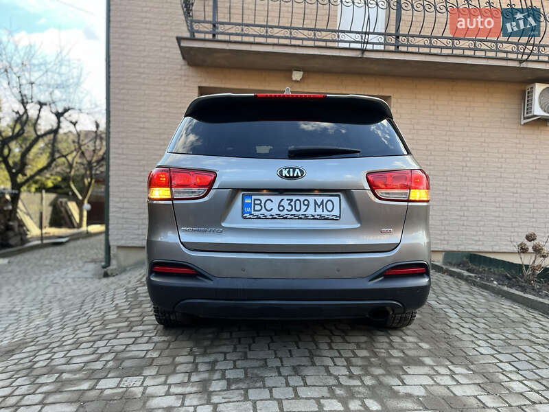Внедорожник / Кроссовер Kia Sorento 2015 в Львове фото 7 Внедорожник / Кроссовер Kia Sorento 2015 в Львове