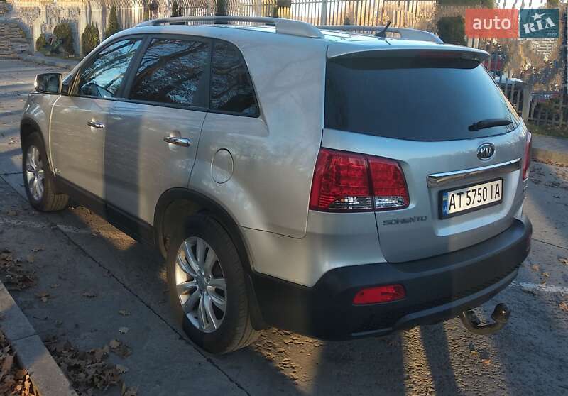 Внедорожник / Кроссовер Kia Sorento 2010 в Ивано-Франковске