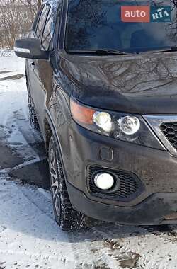 Внедорожник / Кроссовер Kia Sorento 2011 в Каменском