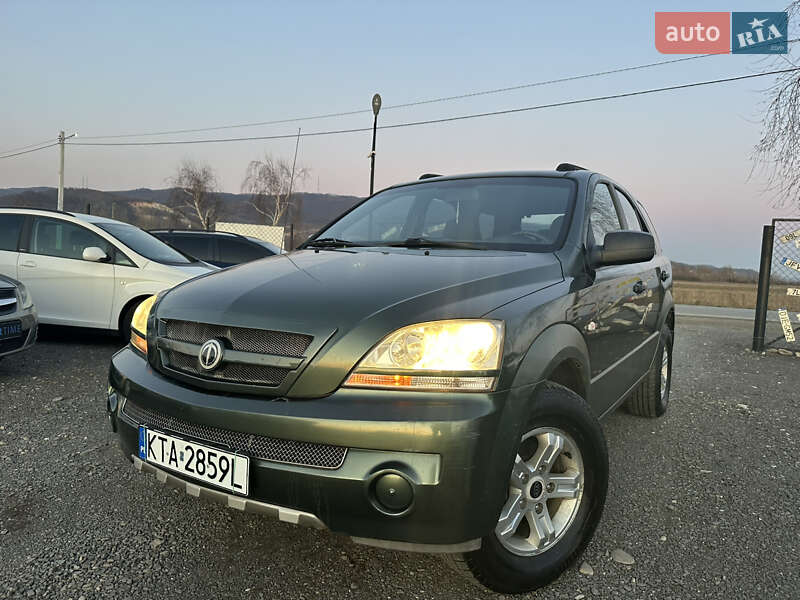 Внедорожник / Кроссовер Kia Sorento 2002 в Хусте