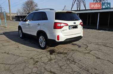 Внедорожник / Кроссовер Kia Sorento 2012 в 