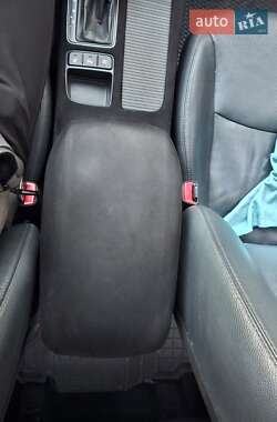Внедорожник / Кроссовер Kia Sorento 2012 в 