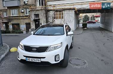 Внедорожник / Кроссовер Kia Sorento 2012 в 
