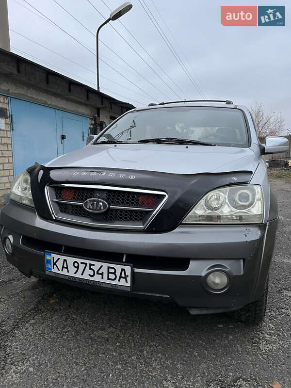 Позашляховик / Кросовер Kia Sorento 2004 в Києві