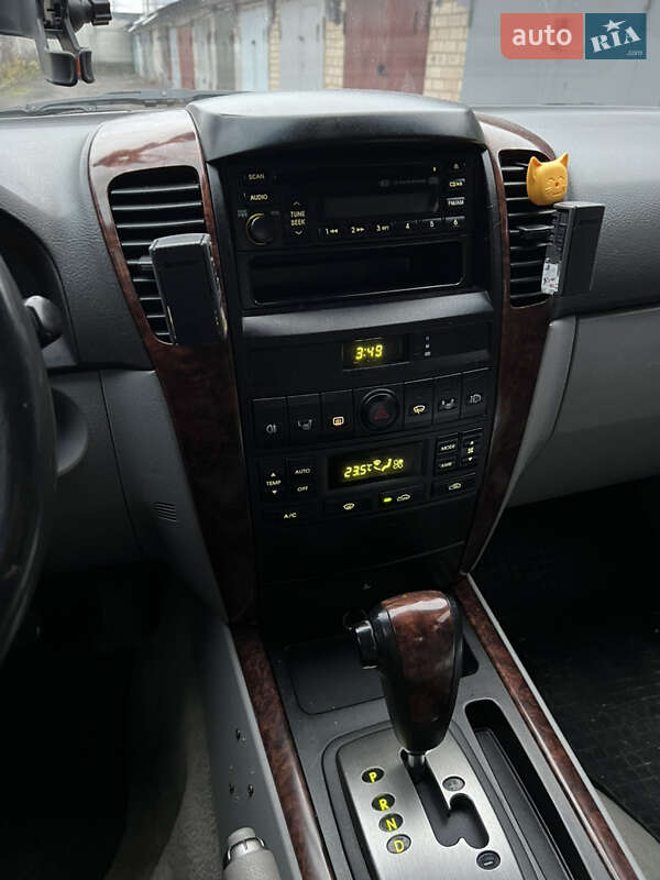 Позашляховик / Кросовер Kia Sorento 2004 в Києві