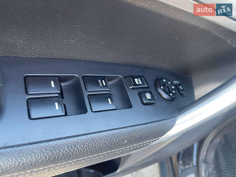 Внедорожник / Кроссовер Kia Sorento 2010 в Борисполе