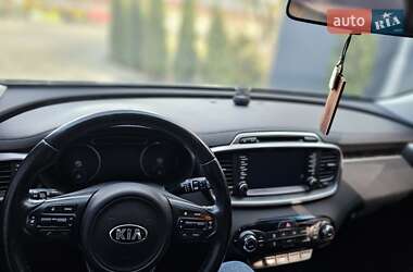 Позашляховик / Кросовер Kia Sorento 2015 в Тернополі