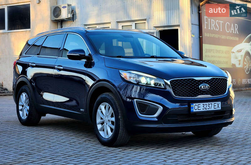 Внедорожник / Кроссовер Kia Sorento 2016 в Черновцах