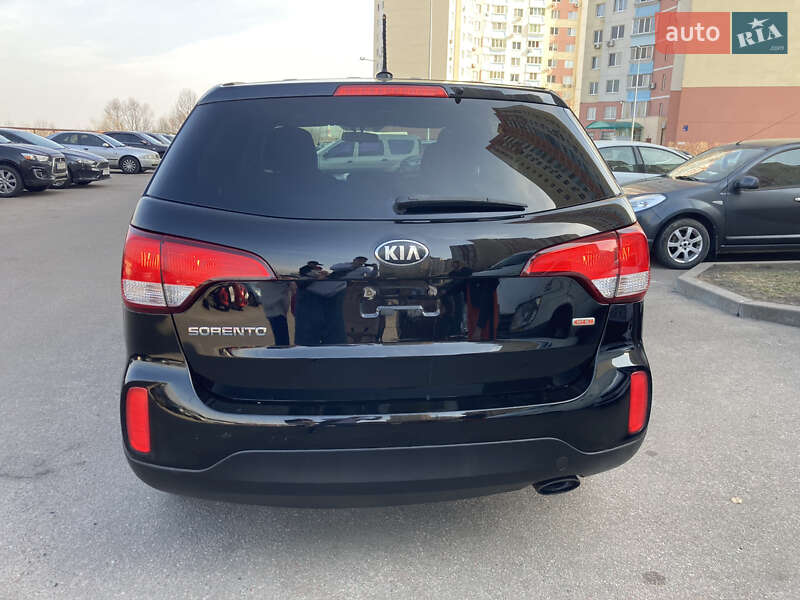 Позашляховик / Кросовер Kia Sorento 2014 в Києві