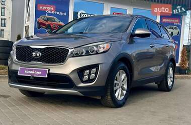 Позашляховик / Кросовер Kia Sorento 2017 в Львові