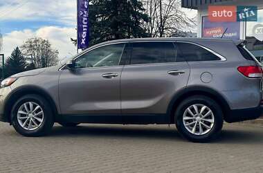 Позашляховик / Кросовер Kia Sorento 2017 в Львові