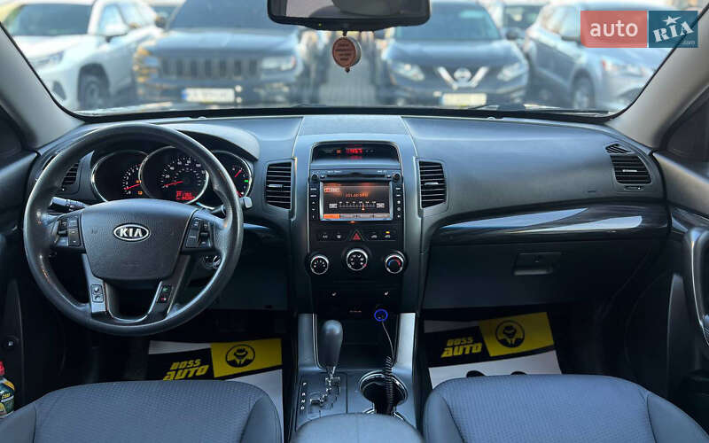 Внедорожник / Кроссовер Kia Sorento 2011 в Ивано-Франковске фото 16 Внедорожник / Кроссовер Kia Sorento 2011 в Ивано-Франковске