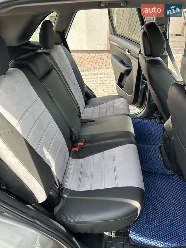 Внедорожник / Кроссовер Kia Sorento 2011 в Хмельницком