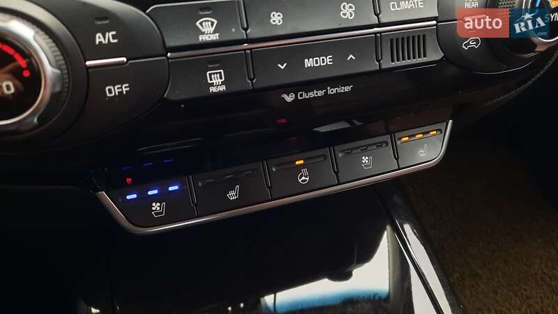 Внедорожник / Кроссовер Kia Sorento 2015 в Киеве фото 30 Внедорожник / Кроссовер Kia Sorento 2015 в Киеве