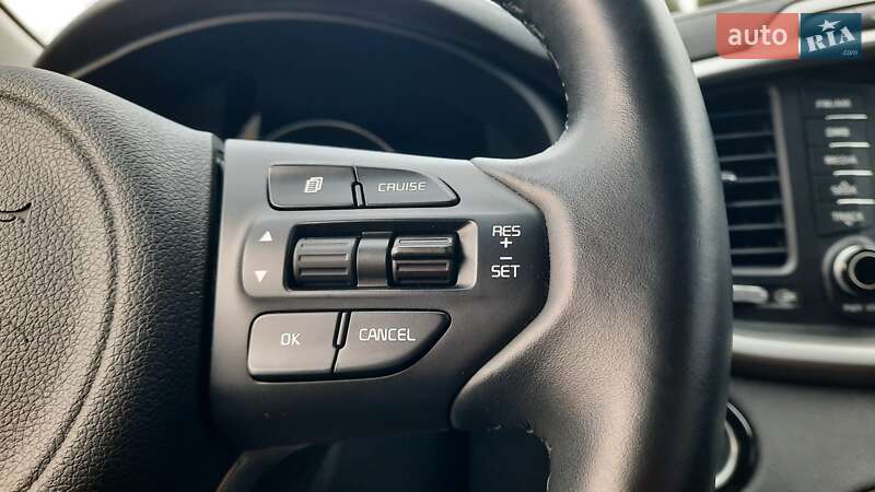 Внедорожник / Кроссовер Kia Sorento 2015 в Киеве фото 39 Внедорожник / Кроссовер Kia Sorento 2015 в Киеве