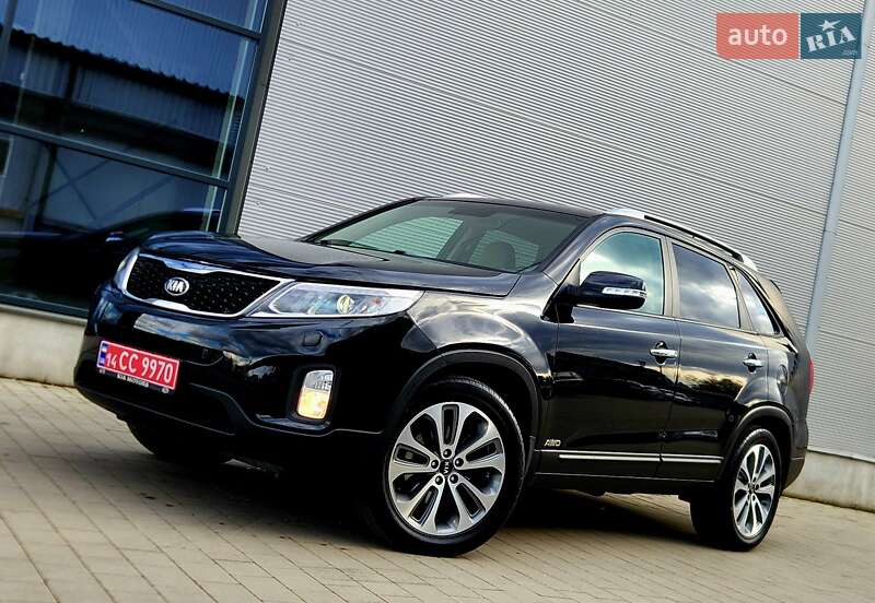 Позашляховик / Кросовер Kia Sorento 2015 в Івано-Франківську