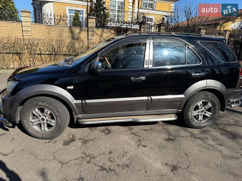 Позашляховик / Кросовер Kia Sorento 2005 в Києві