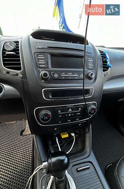 Внедорожник / Кроссовер Kia Sorento 2013 в 
