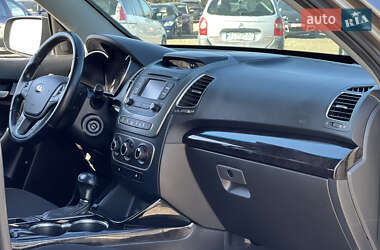 Внедорожник / Кроссовер Kia Sorento 2013 в 