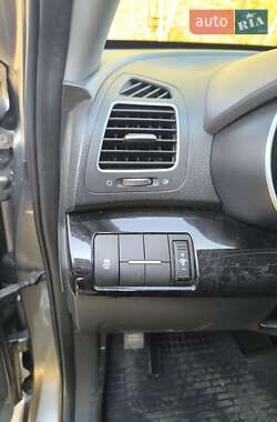 Внедорожник / Кроссовер Kia Sorento 2014 в 