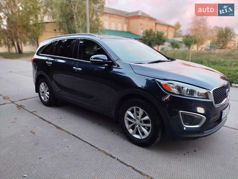 Позашляховик / Кросовер Kia Sorento 2016 в Рівному