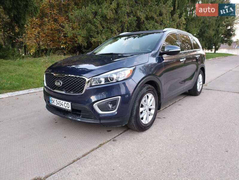 Позашляховик / Кросовер Kia Sorento 2016 в Рівному