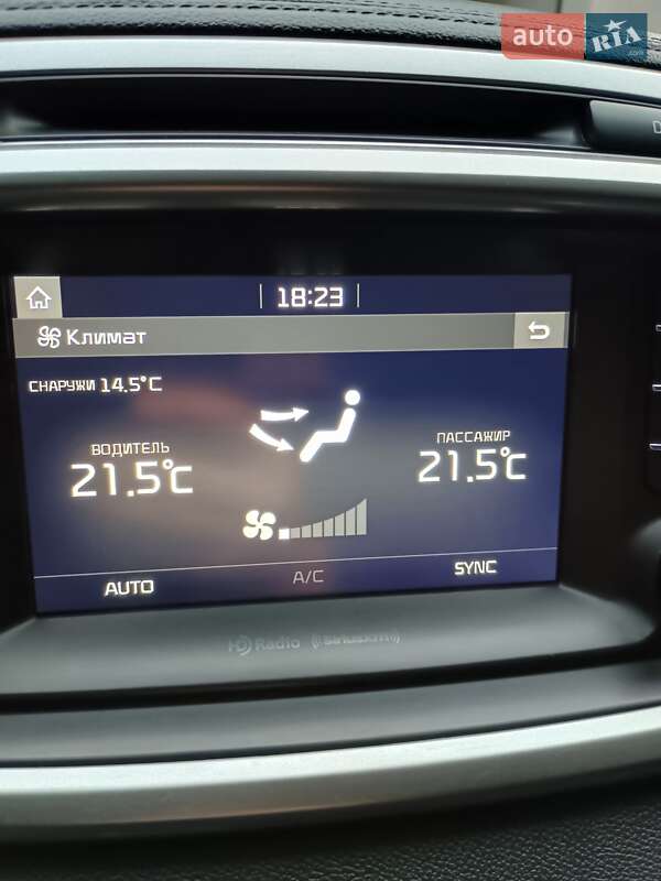 Внедорожник / Кроссовер Kia Sorento 2017 в Коломые