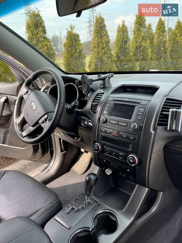 Внедорожник / Кроссовер Kia Sorento 2012 в Львове