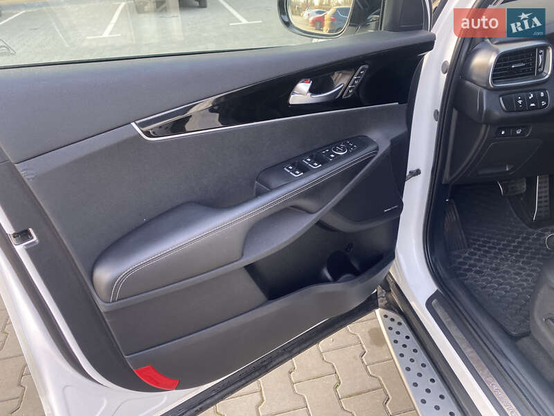 Внедорожник / Кроссовер Kia Sorento 2018 в Луцке