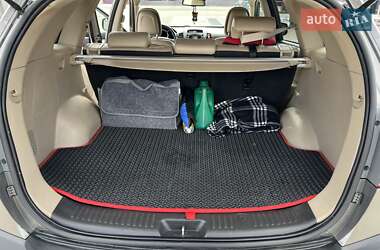Внедорожник / Кроссовер Kia Sorento 2011 в 