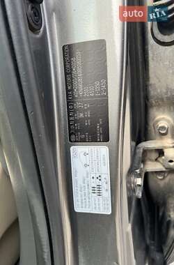 Внедорожник / Кроссовер Kia Sorento 2011 в 