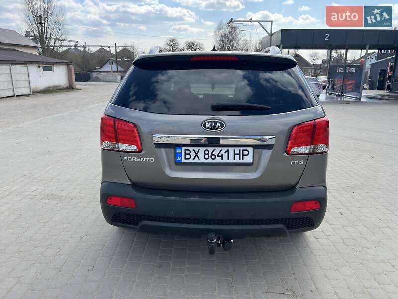 Внедорожник / Кроссовер Kia Sorento 2011 в Белогорье
