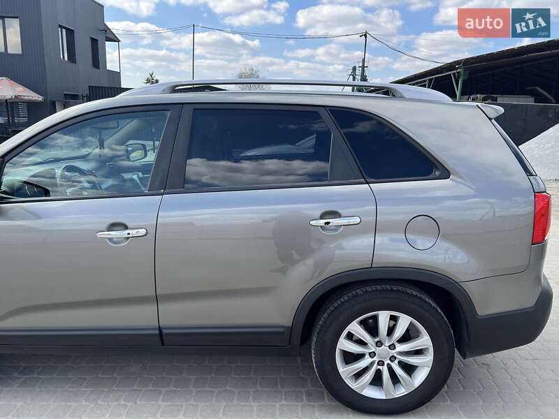 Внедорожник / Кроссовер Kia Sorento 2011 в Белогорье