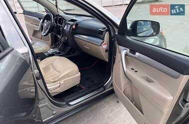 Внедорожник / Кроссовер Kia Sorento 2011 в 