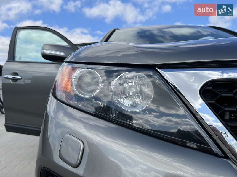 Внедорожник / Кроссовер Kia Sorento 2011 в Белогорье