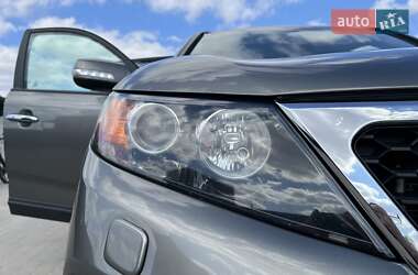 Внедорожник / Кроссовер Kia Sorento 2011 в 
