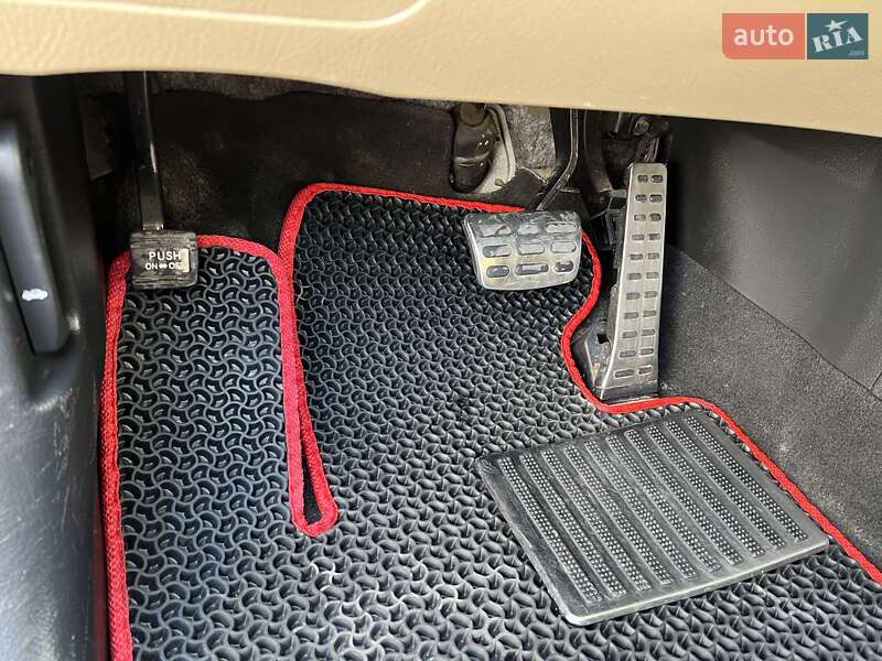 Внедорожник / Кроссовер Kia Sorento 2011 в Белогорье